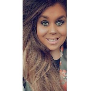 Meet your Posher, Ellen